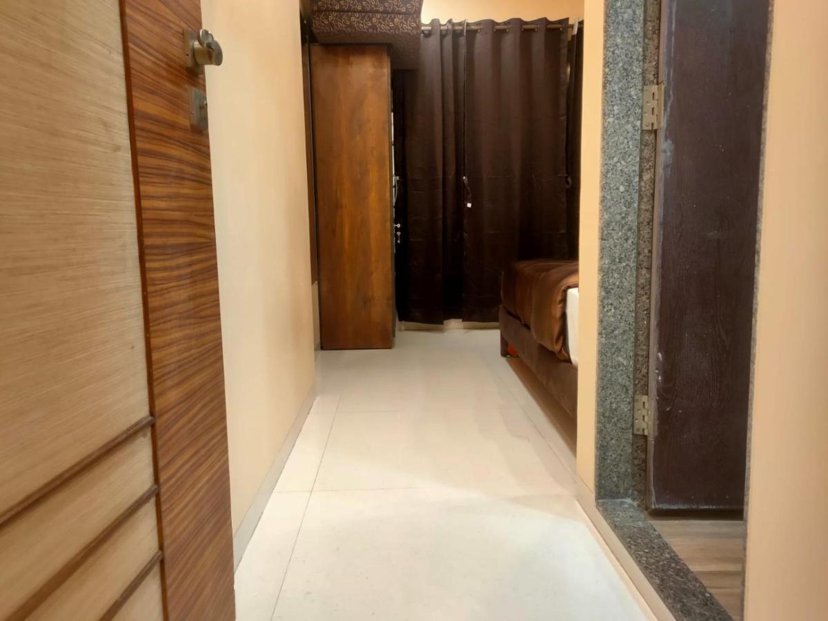 Osi Apartments Bandra West Bombaj Zewnętrze zdjęcie