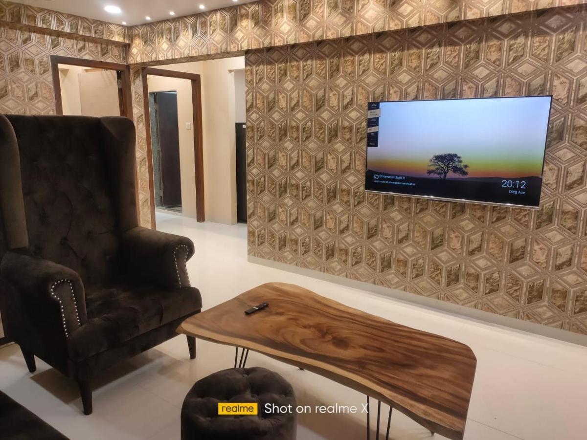 Osi Apartments Bandra West Bombaj Zewnętrze zdjęcie